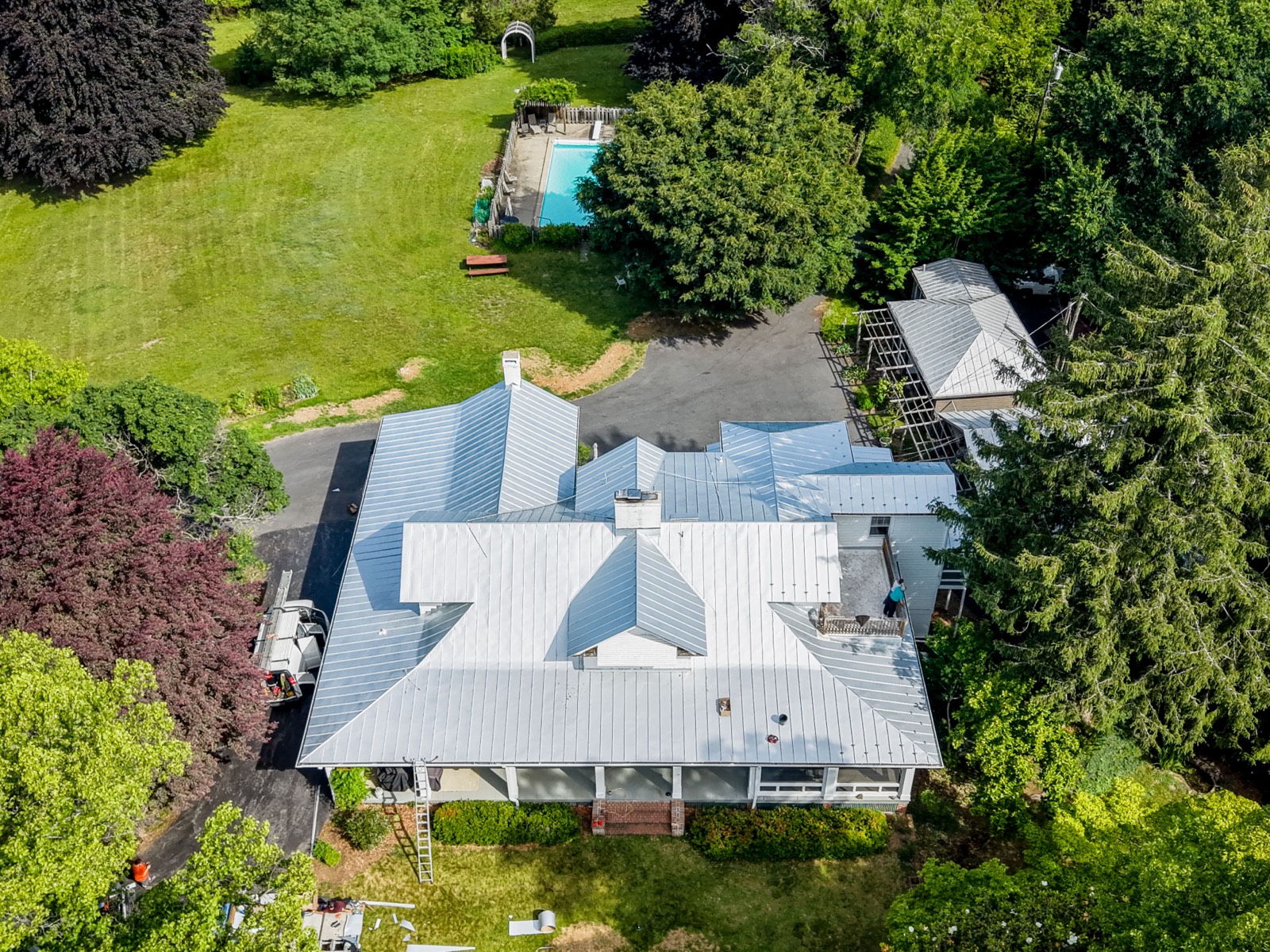 Aerial view of a standing-seam metal roof installed by Baber in Staunton, VA